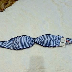 Vineyard Vines light blue striped with dark blue trim bikini top size XL NWT